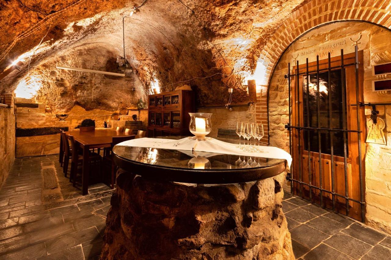 Vinarius, Posada Rural Castellanos de Villiquera エクステリア 写真