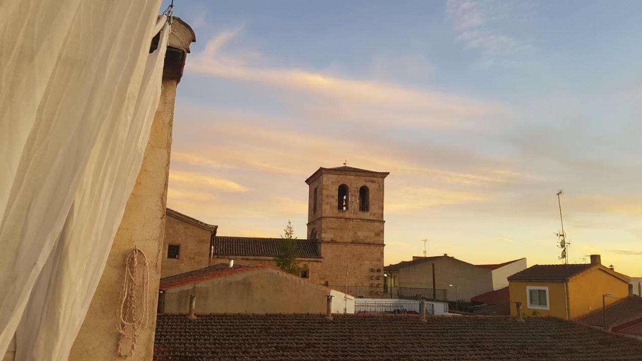 Vinarius, Posada Rural Castellanos de Villiquera エクステリア 写真